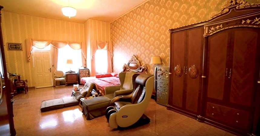 kamar inul daratista