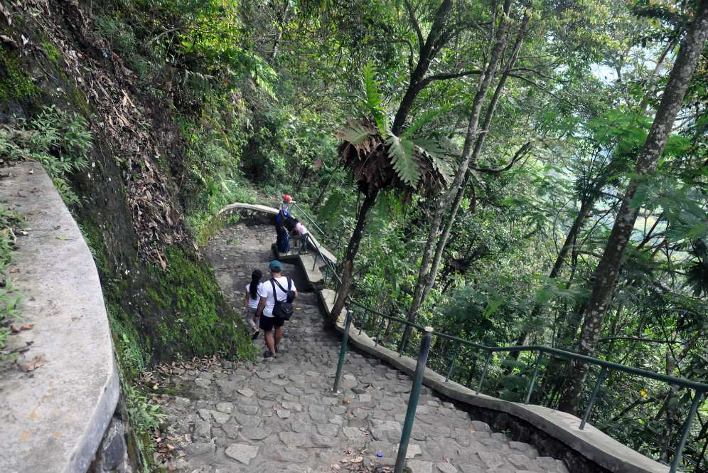 Medan Air Terjun Dolo