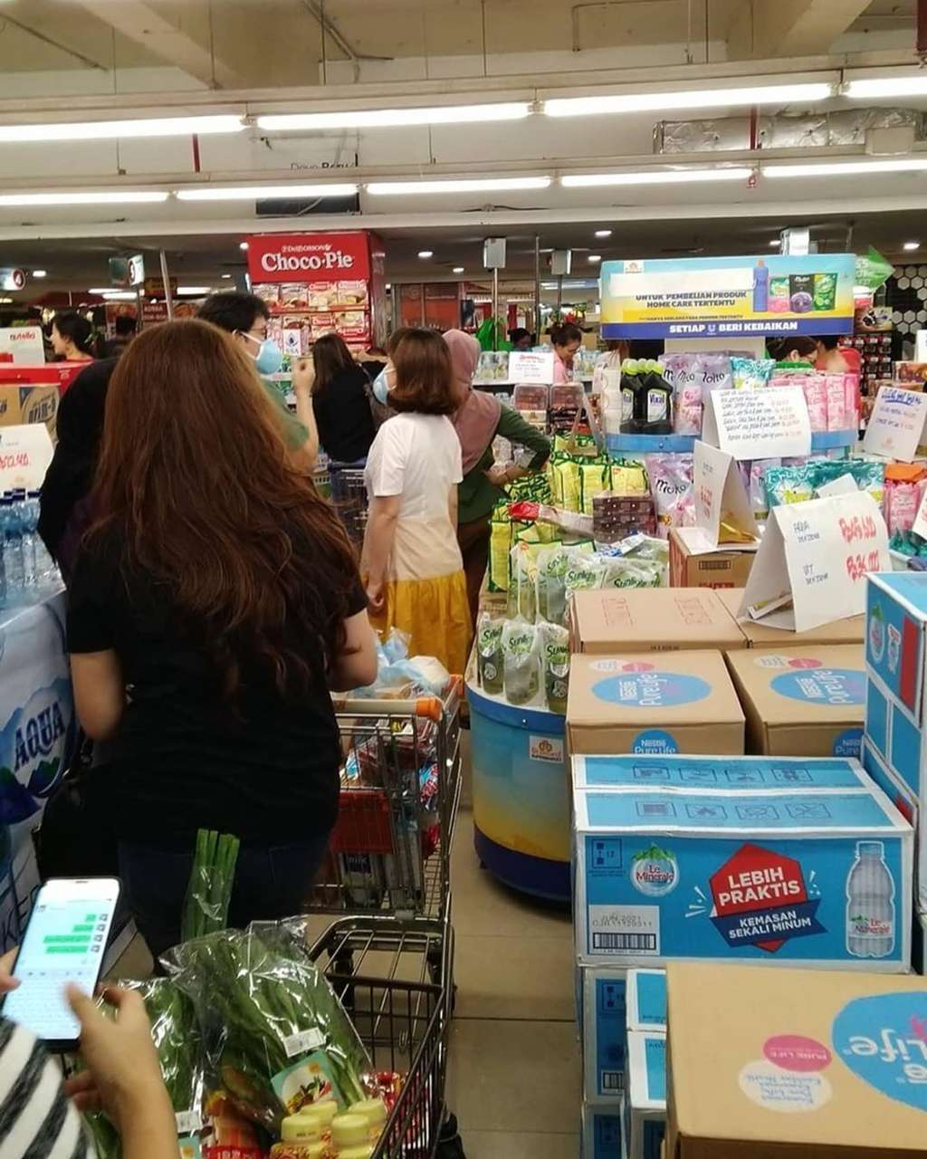 Kondisi pusat perbelanjaan di Jakarta (Foto: Instagram @jkt.info)