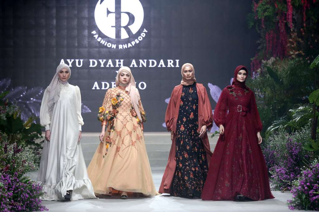 Koleksi Ayu Dyah Andari