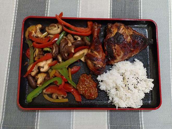 Contoh salah satu menu diet yang dijalankan Nurain Sazila.