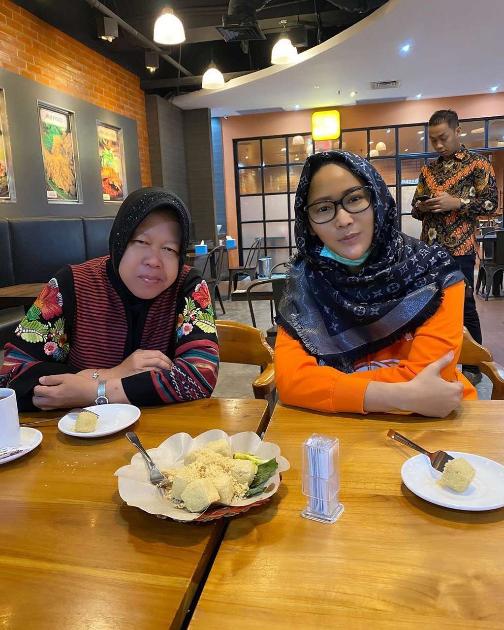 Inul daratista dan bu risma