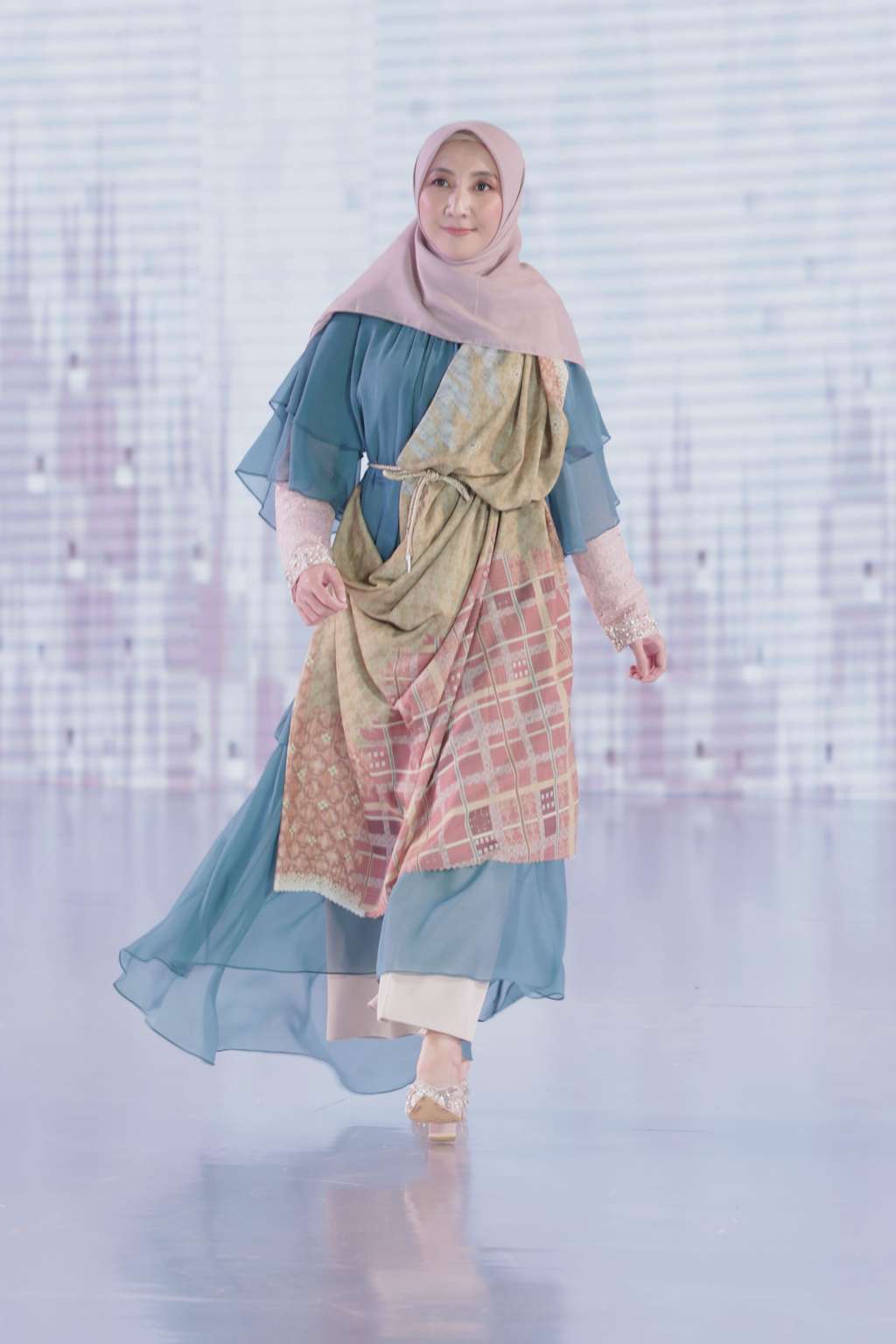 Koleksi Ria Miranda