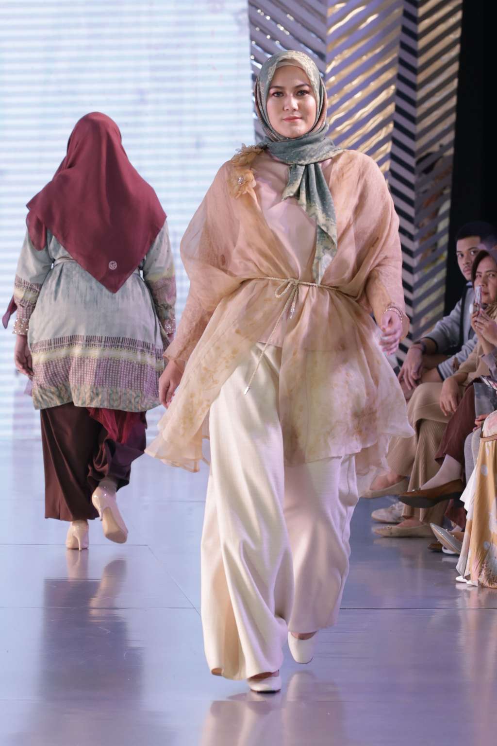 Koleksi Ria Miranda