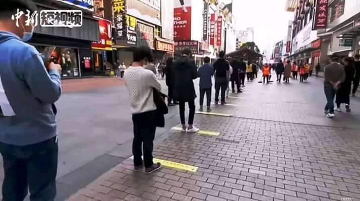 Teknik sosial ditancing di China (Twitter @jesicatedja)