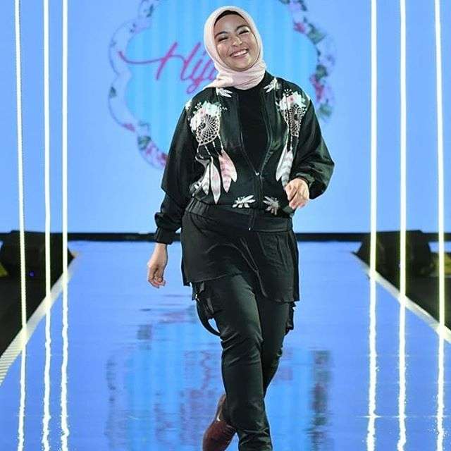 Tantri Kotak & Hijab Sabine