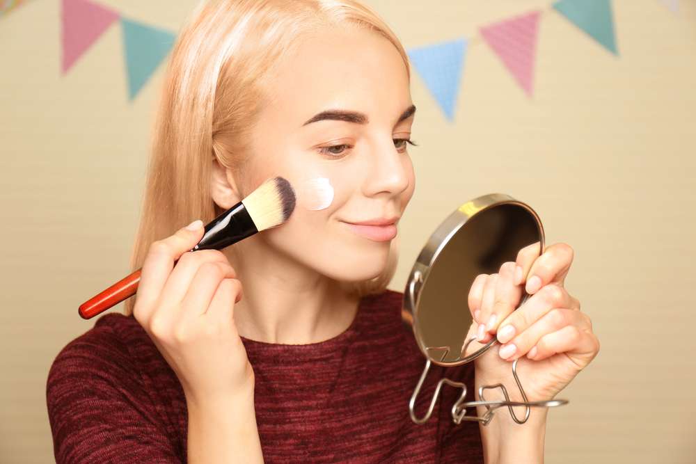 ilustrasi makeup