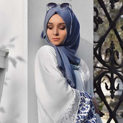 Hijab wajah bulat