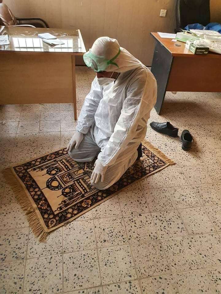 Tim medis sholat Tim medis sholat