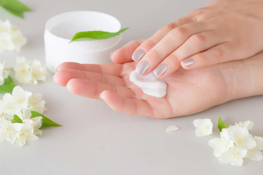 ilustrasi hand cream