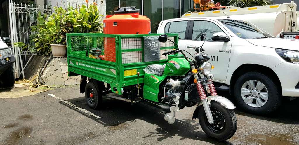 Armada Penyemprot Disinfektan
