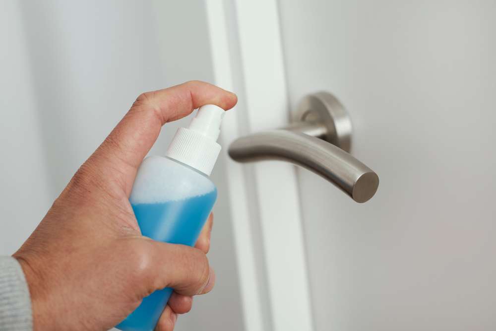 ilustrasi disinfektan