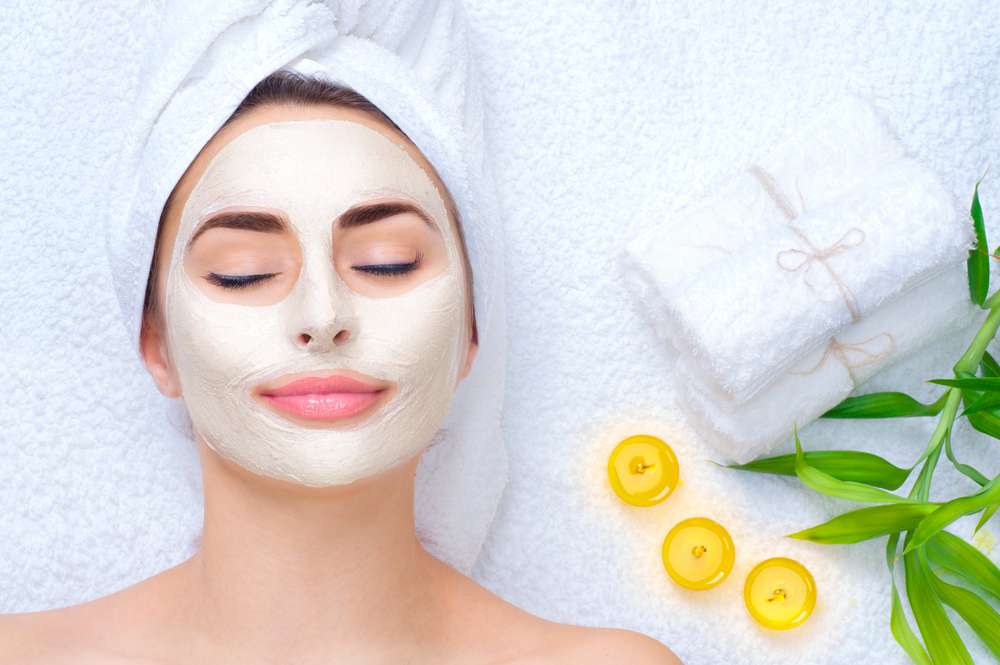 ilustrasi masker wajah