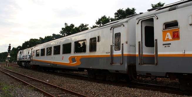 Ilustrasi kereta api