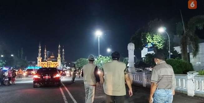 Ilustrasi  penutupan jalan protokol di Kota Tegal