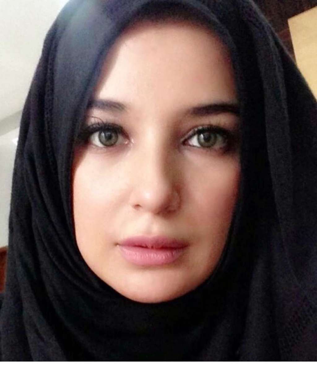 shireen sungkar