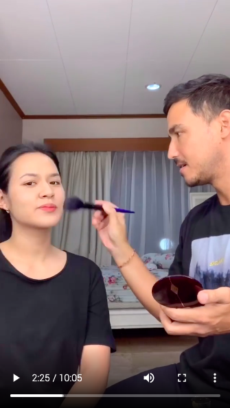 Makeup Ala Hamish