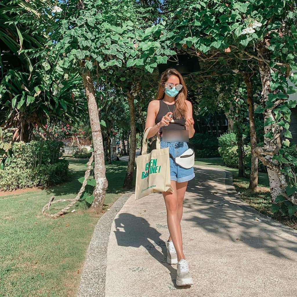 Cinta Laura