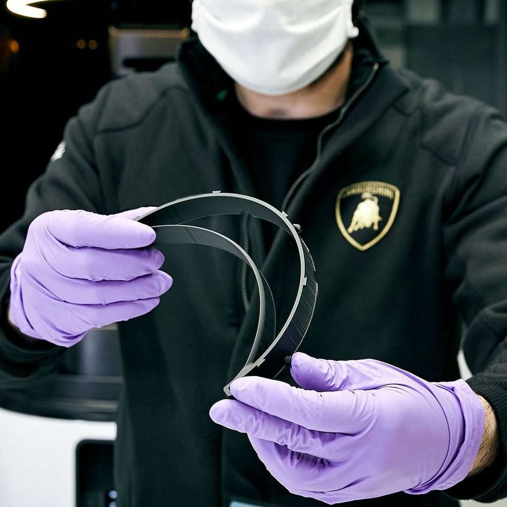 Masker Lamborghini