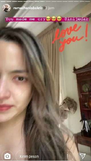 Postingan Nia Ramadhani Postingan Nia Ramadhani