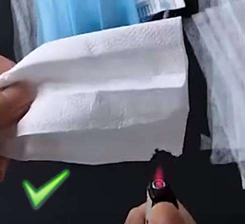 Masker asli akan meleleh dan hancur.