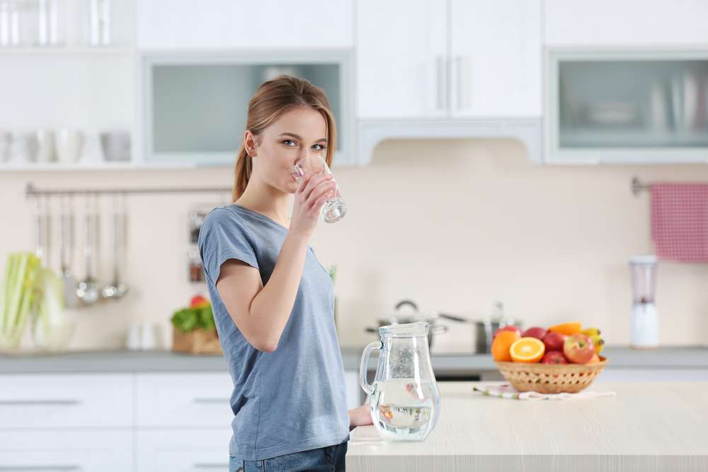 ilustrasi minum