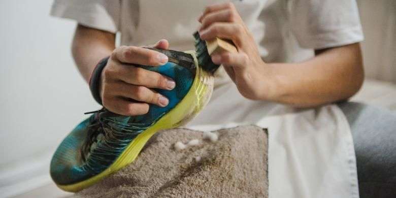 cuci sepatu