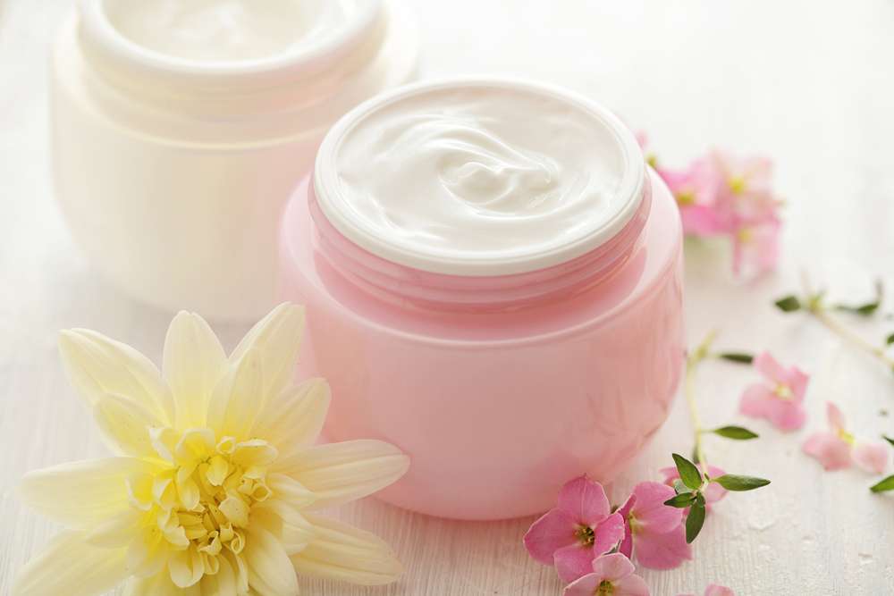 Produk Skincare Berbahan Natural