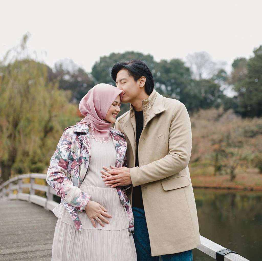 roger danuarta dan cut meyriska