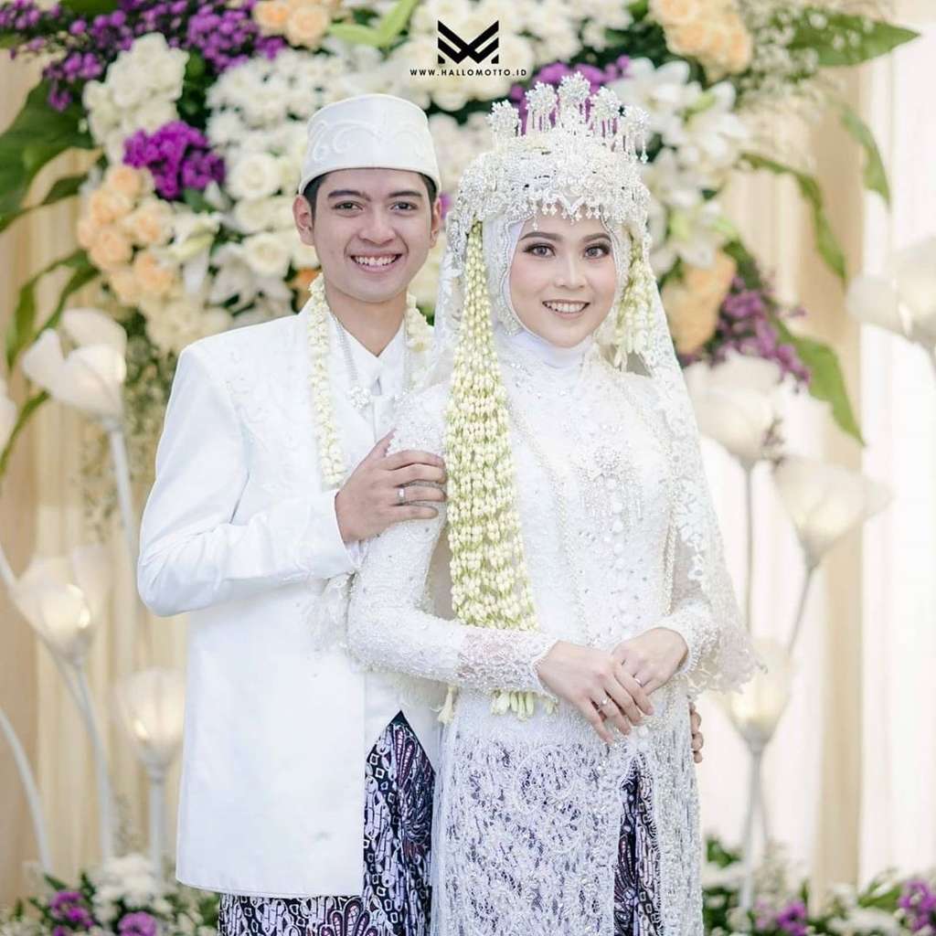 putra bu dosen dan menantunya putra bu dosen dan menantunya