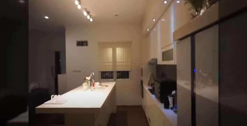bagian dalam rumah tengku firmansyah