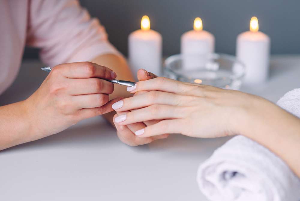 Ilustrasi manicure