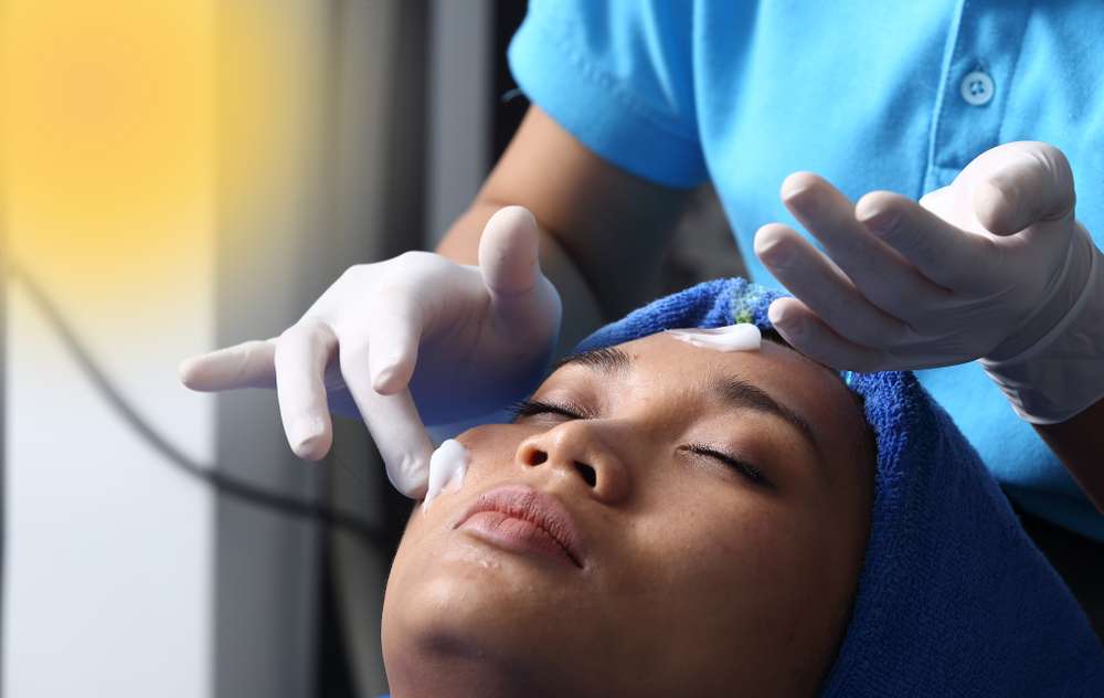 Melakukan Fractional Laser