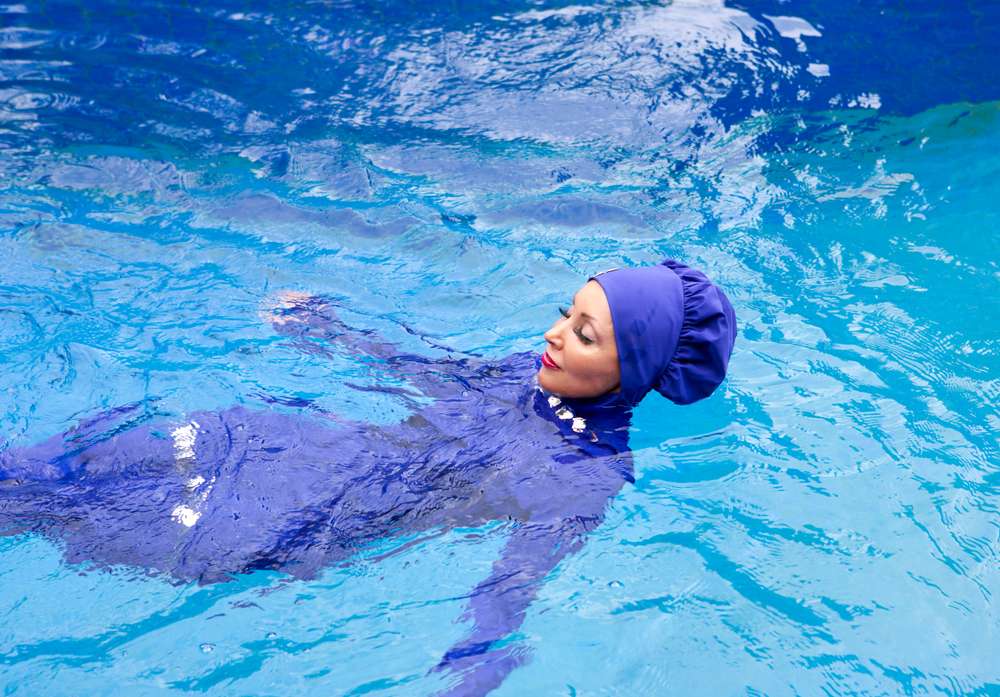Berenang