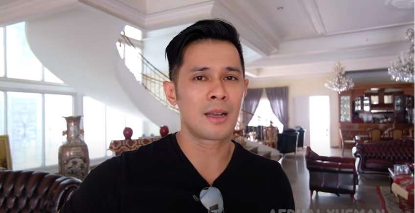 dalam rumah putih dalam rumah putih