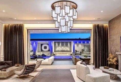 Rumah Baru Kylie Jenner