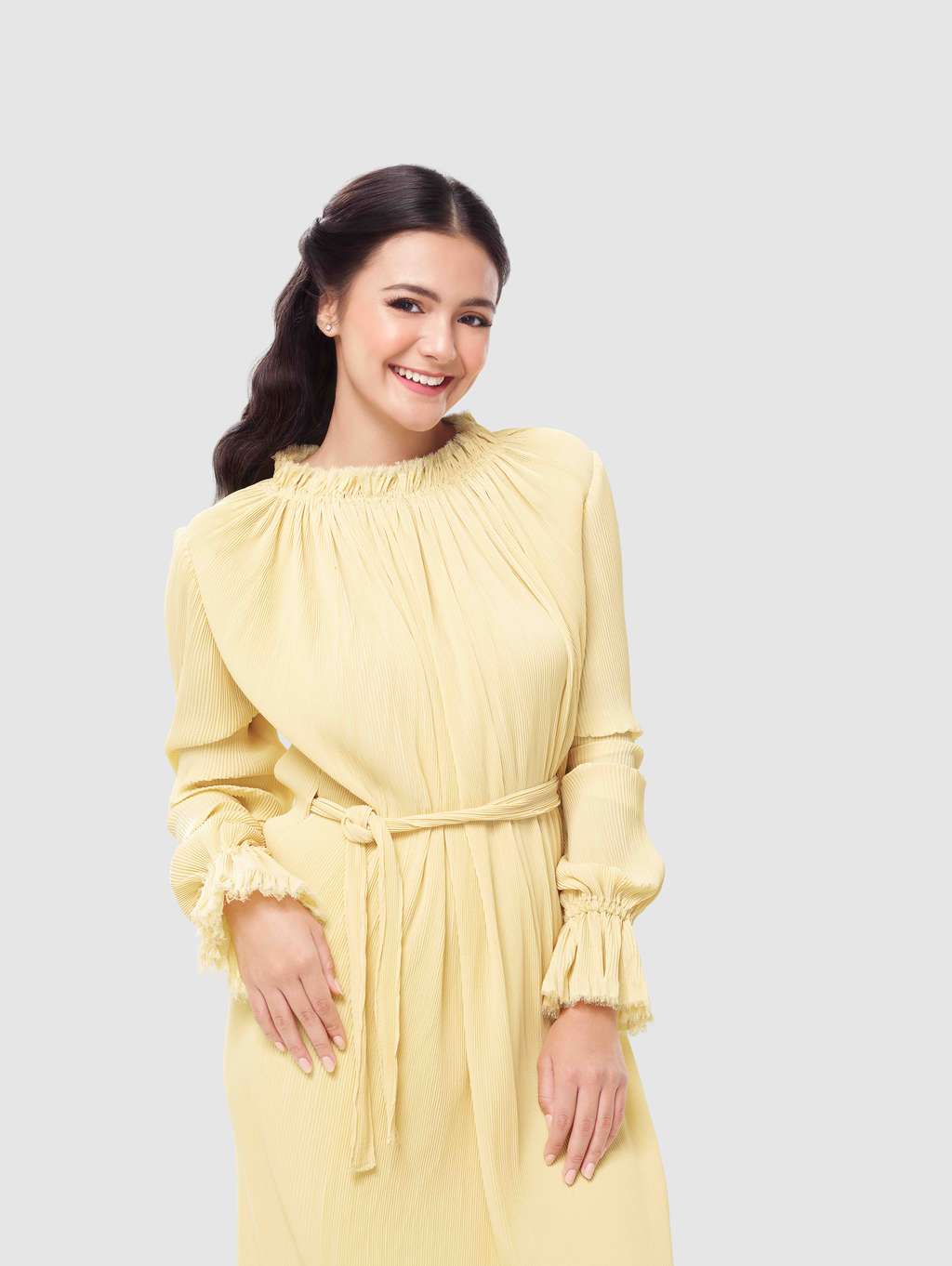 Gaya Makeup Vibrant Glow