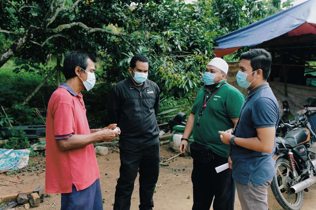 Radzuan memperoleh bantuan rumah