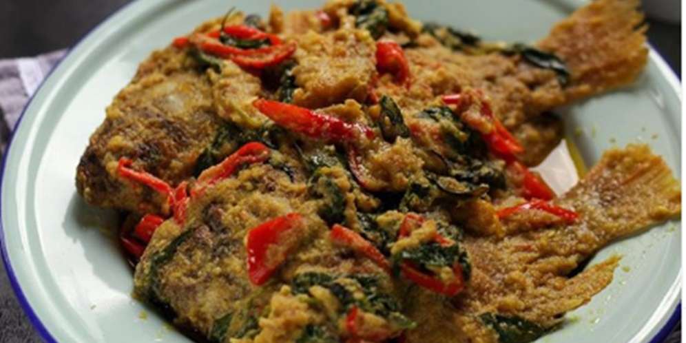 Nila bumbu kuning