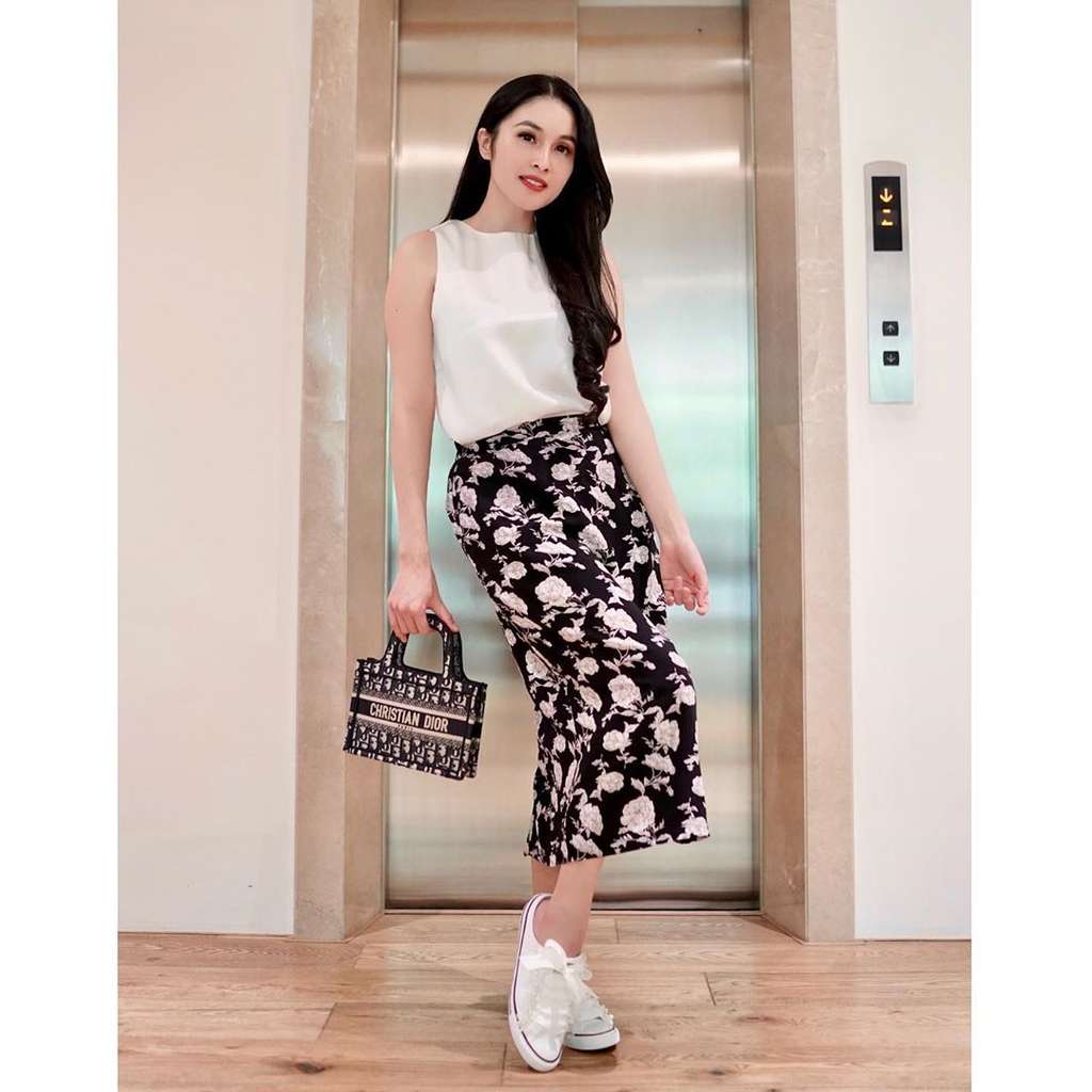 Sandra Dewi
