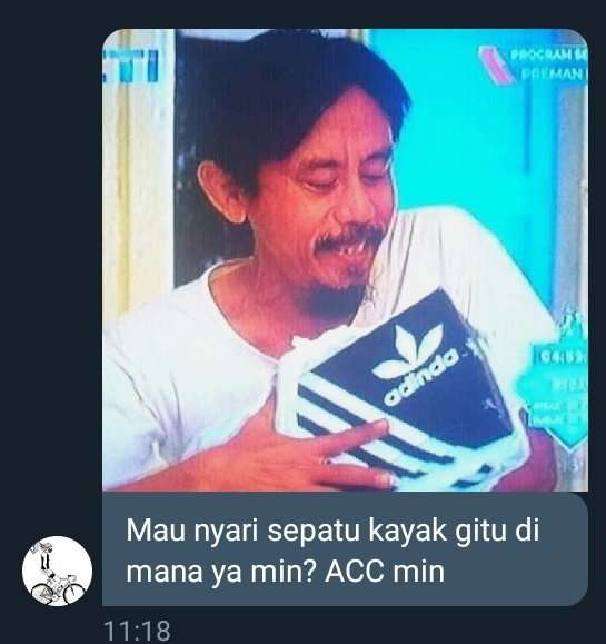 Sepatu Adinda