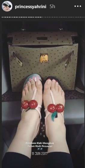 sandal mahal Syahrni
