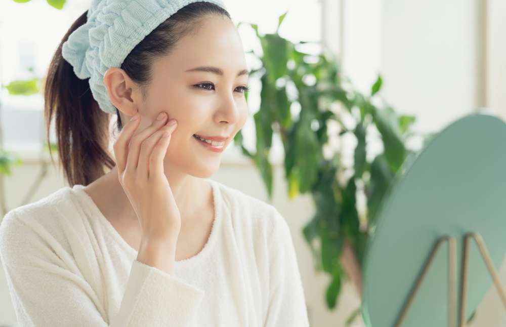 Memakai Skincare
