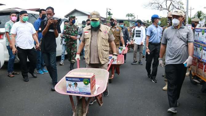 Wali Kota Bengkulu Helmi Hasan