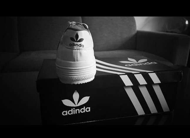 sepatu adinda
