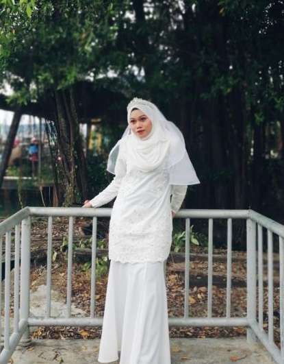 Yana Mohamad