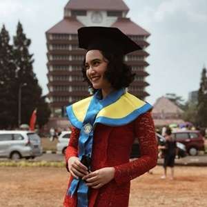 Rachel Amanda Ikut Memposting #wisudaldr2020