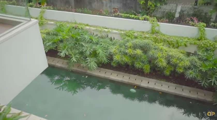 Rumah Dewi Perssik