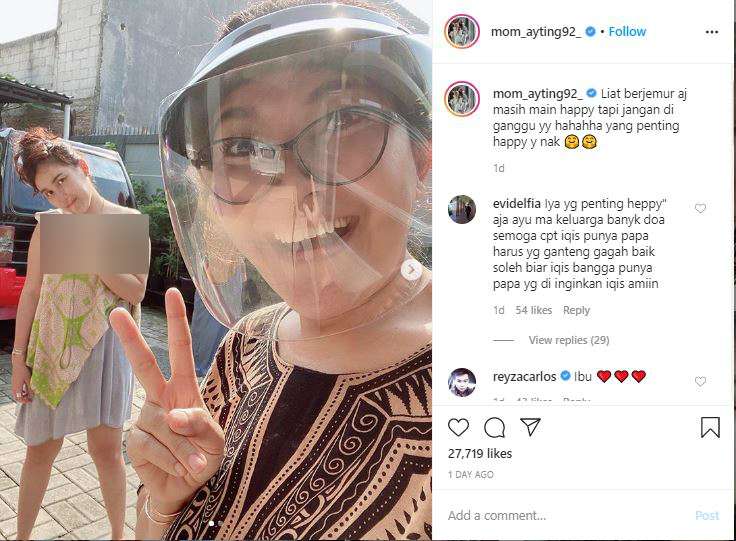 Ayu Ting Ting dan ibunya berjemus