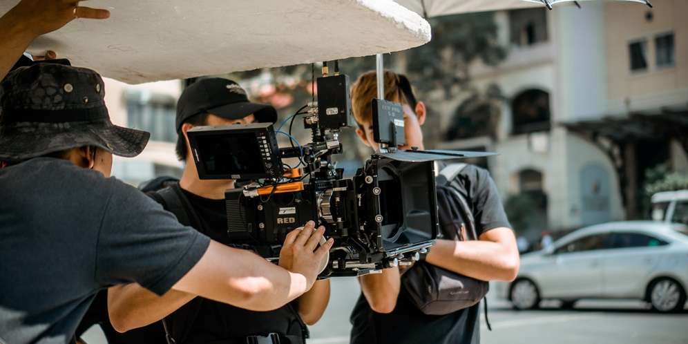 Ilustrasi Suasana Syuting Sinetron